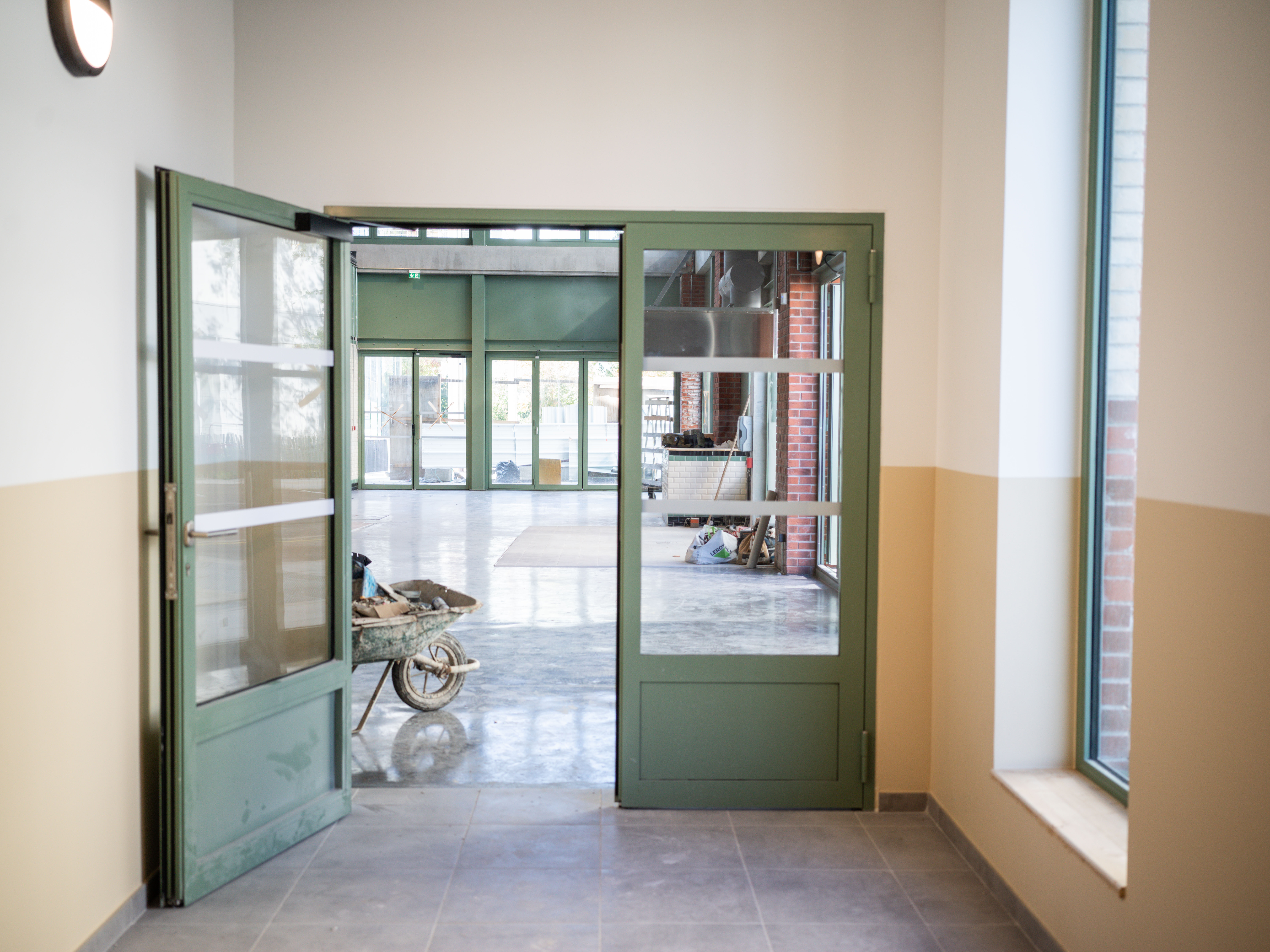 Halle gourmande de Rueil-Malmaison – Hall d'accueil